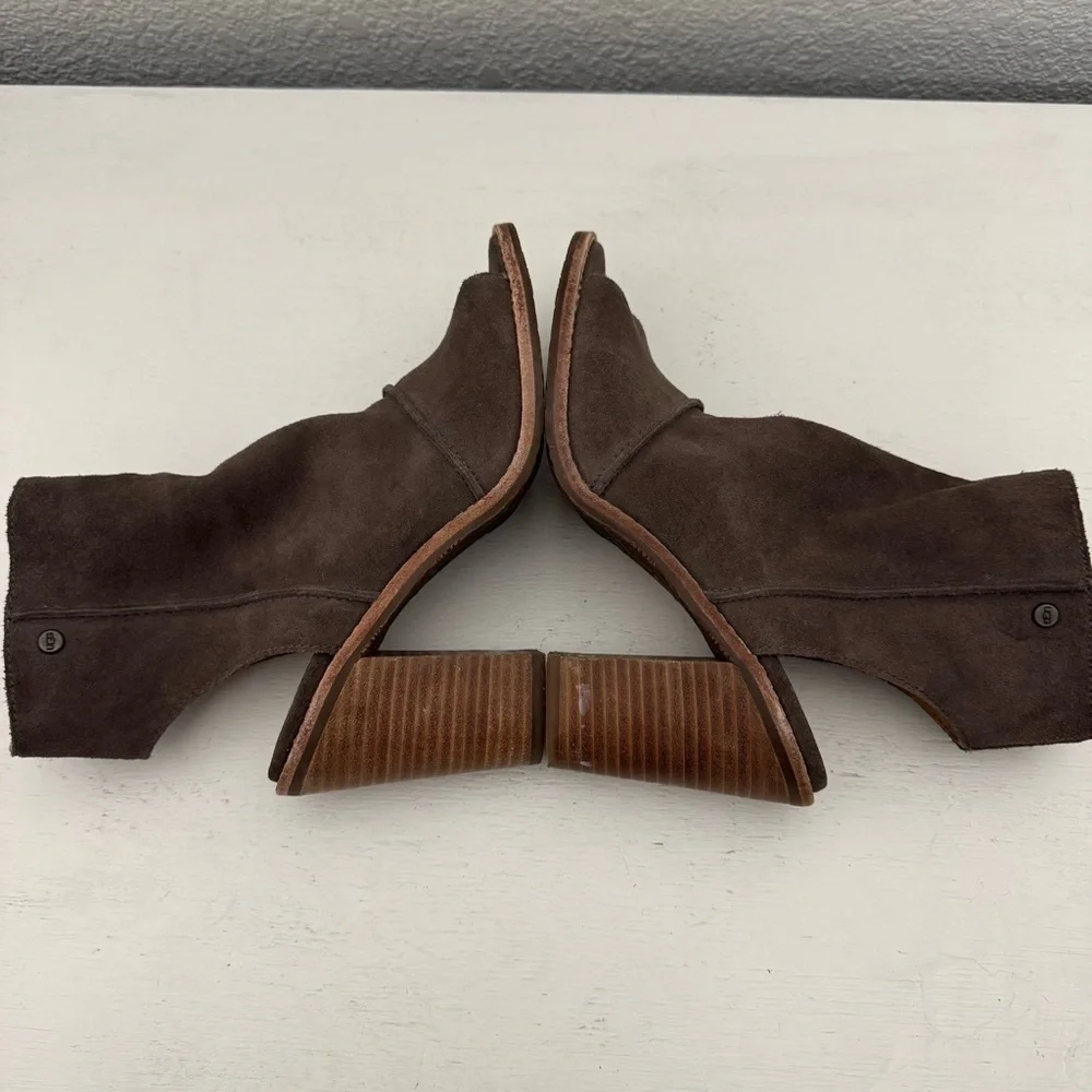 Ugg Valencia Brown Suede Peep Toe Bootie Sandal Size 7